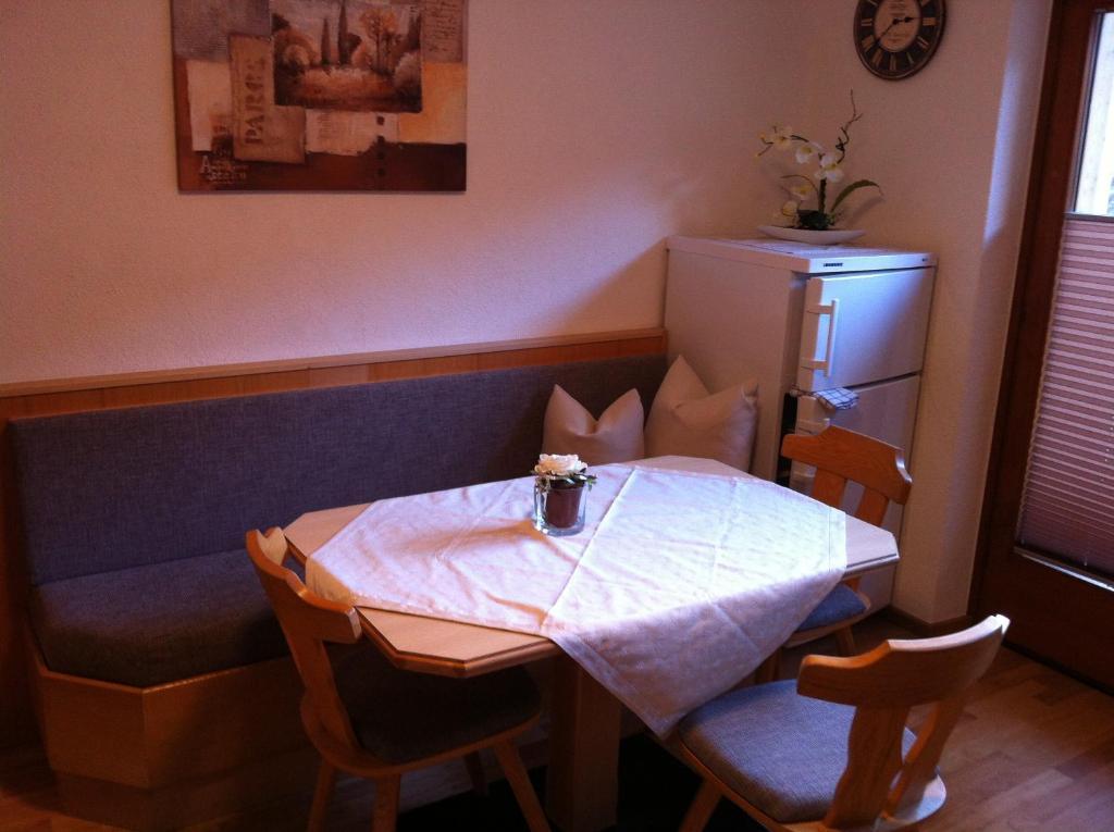 Appartement Schwalbennest Sölden Pokoj fotografie