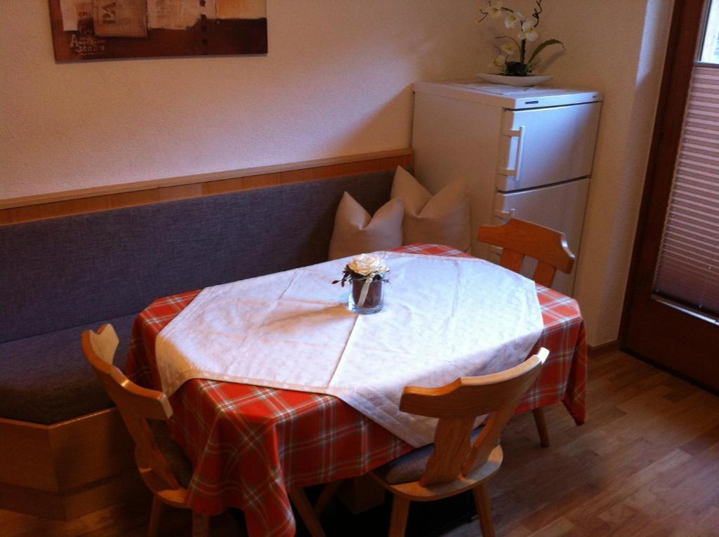 Appartement Schwalbennest Sölden Pokoj fotografie